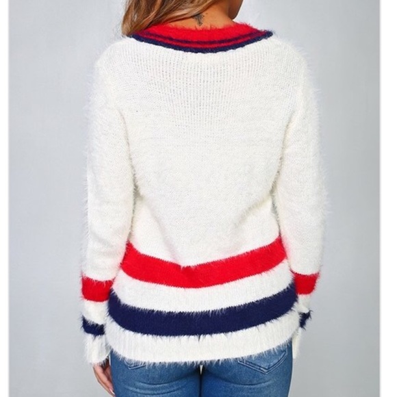 ✨Fuzzy V-Neck Sweater - Picture 4 of 5